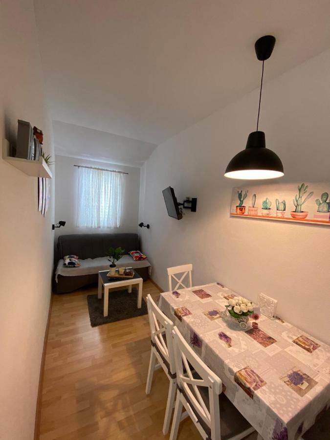 Apartmani Mare Baška Voda Exterior foto