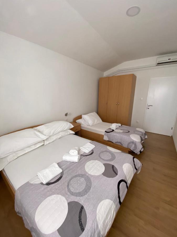 Apartmani Mare Baška Voda Exterior foto