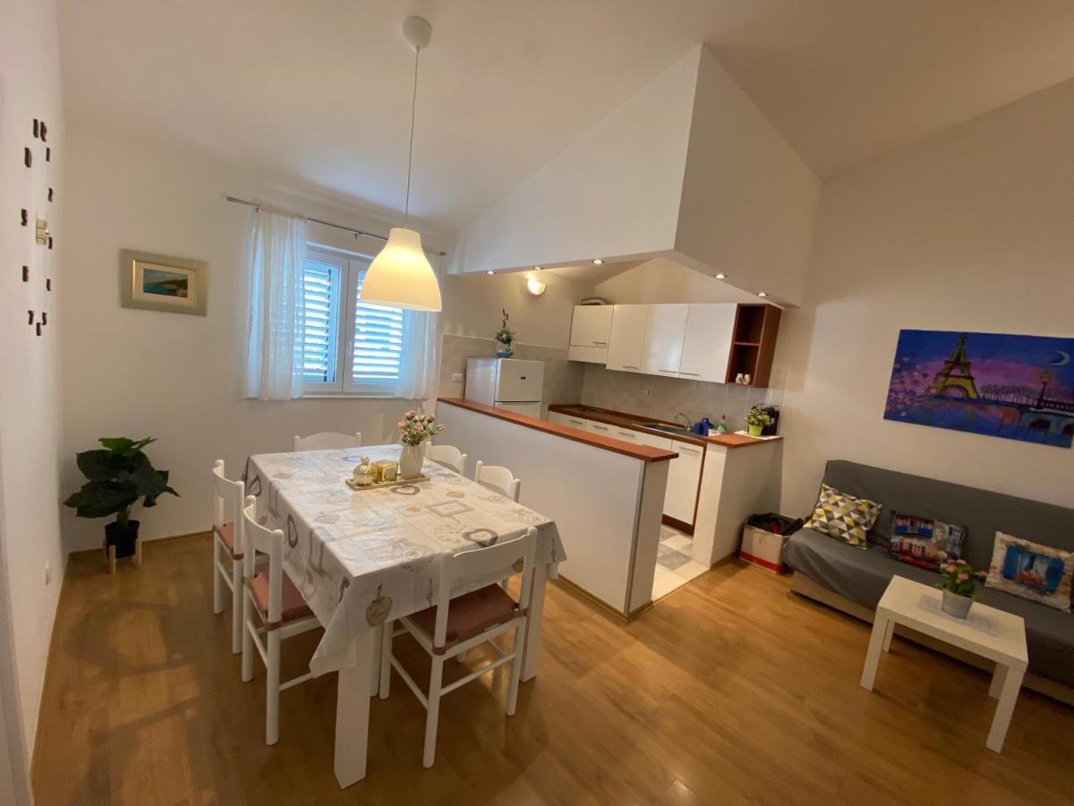 Apartmani Mare Baška Voda Exterior foto