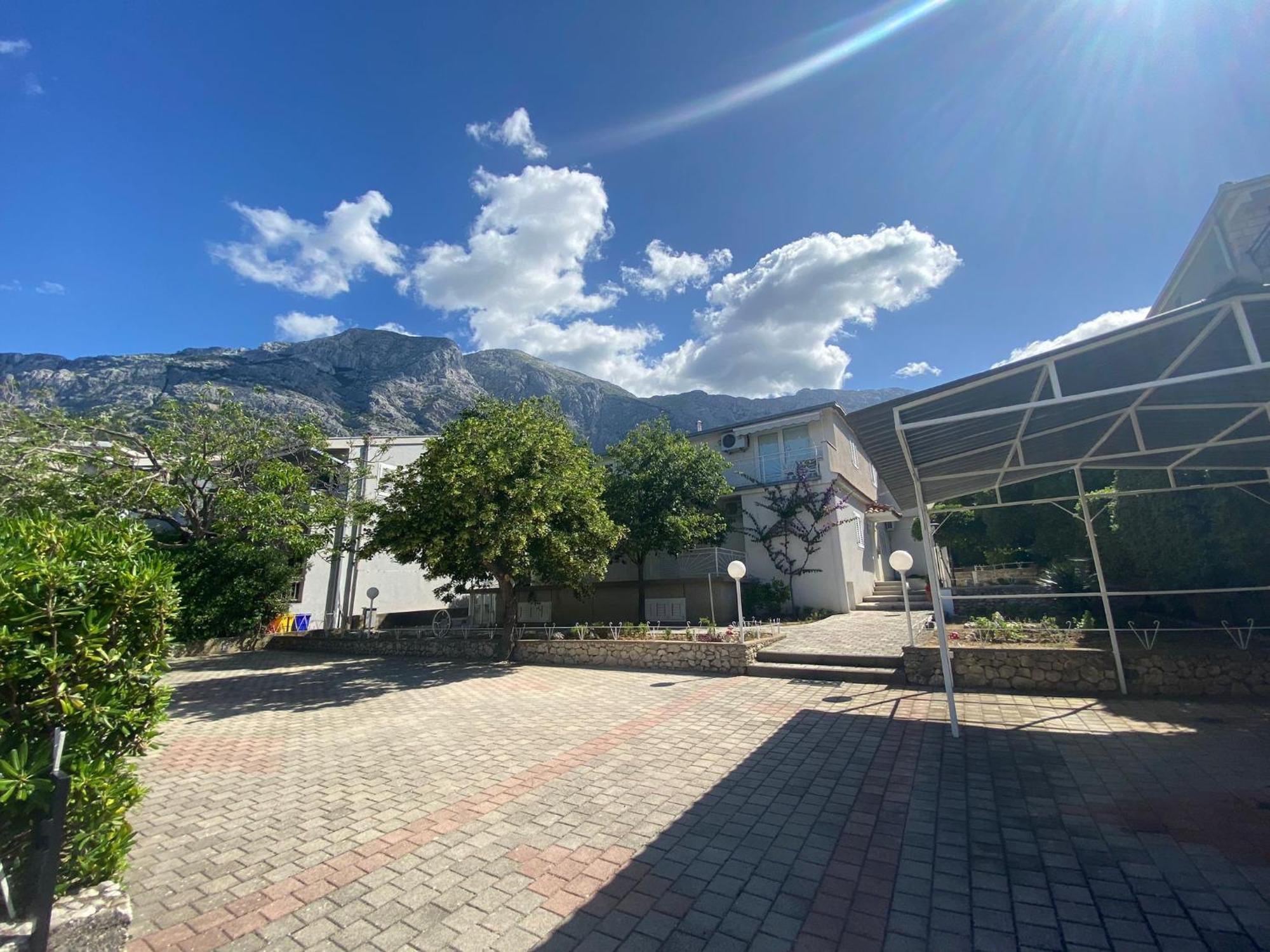 Apartmani Mare Baška Voda Exterior foto